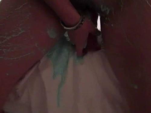 Oily wife gets cluttered and fucked